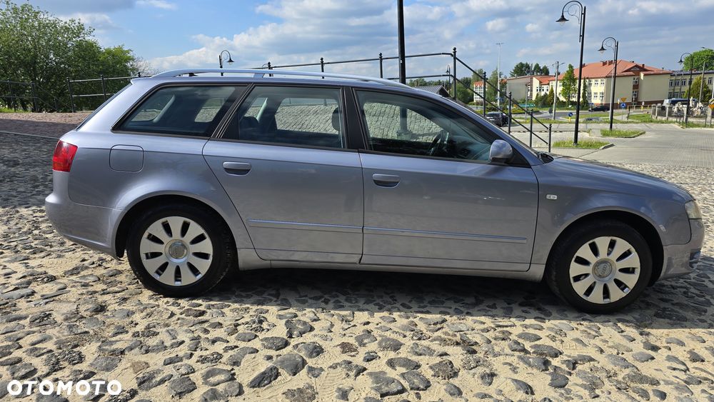 Audi A4 Avant - 6