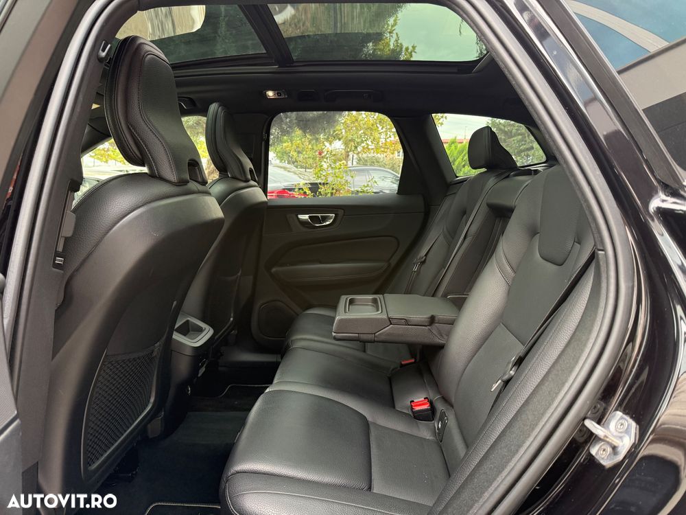 Volvo XC 60 D4 R-Design - 30