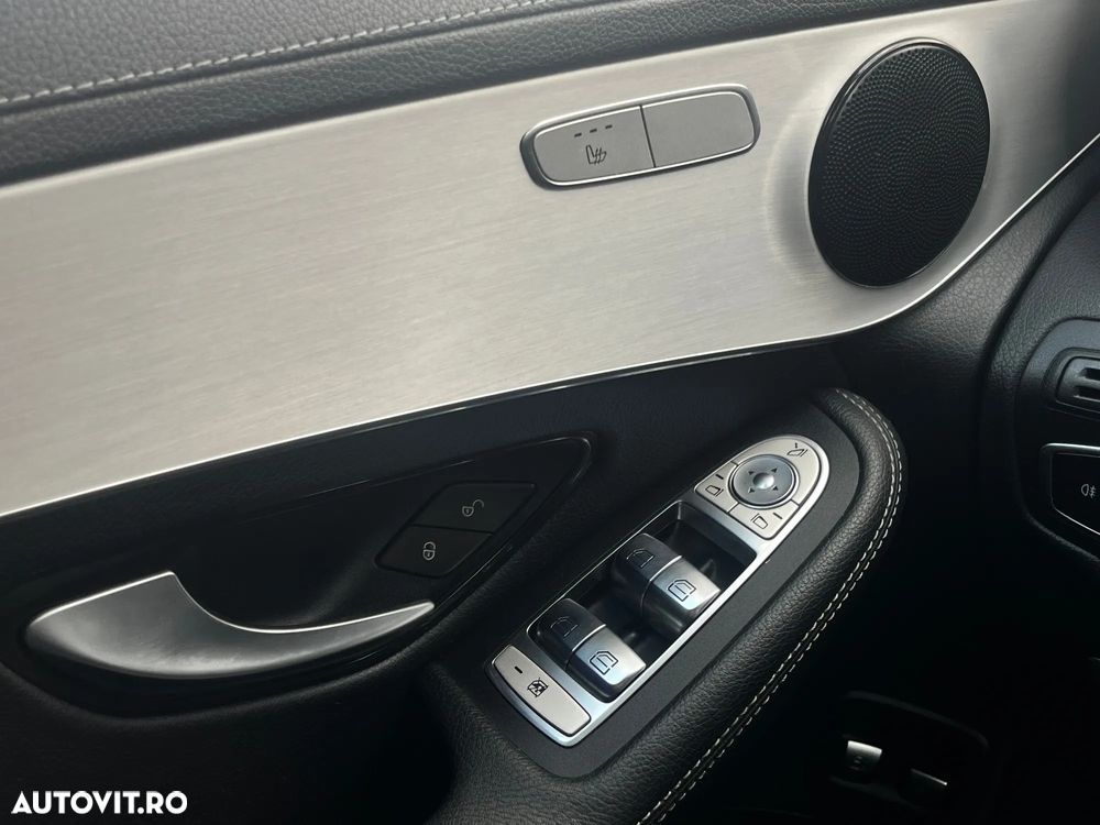 Mercedes-Benz GLC Coupe 300 de 4Matic 9G-TRONIC - 21