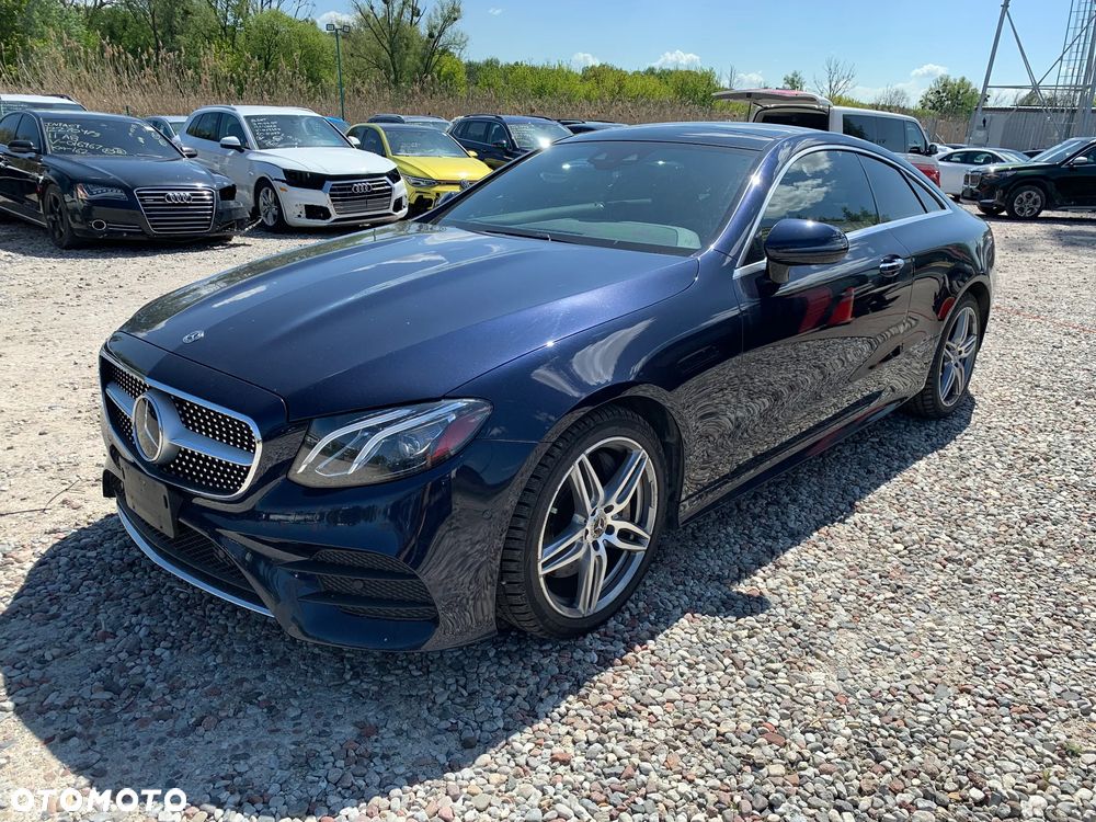 Mercedes-Benz Klasa E 400 4Matic Coupe 9G-TRONIC AMG Line - 3