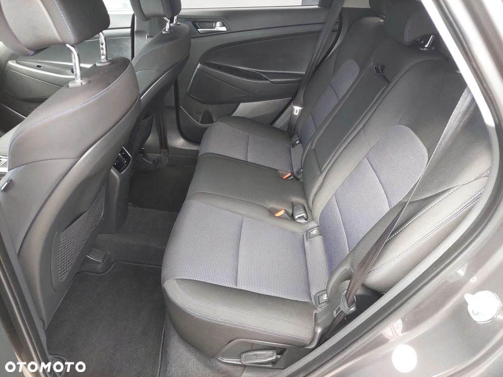 Hyundai Tucson blue 1.7 CRDi 2WD Classic - 34