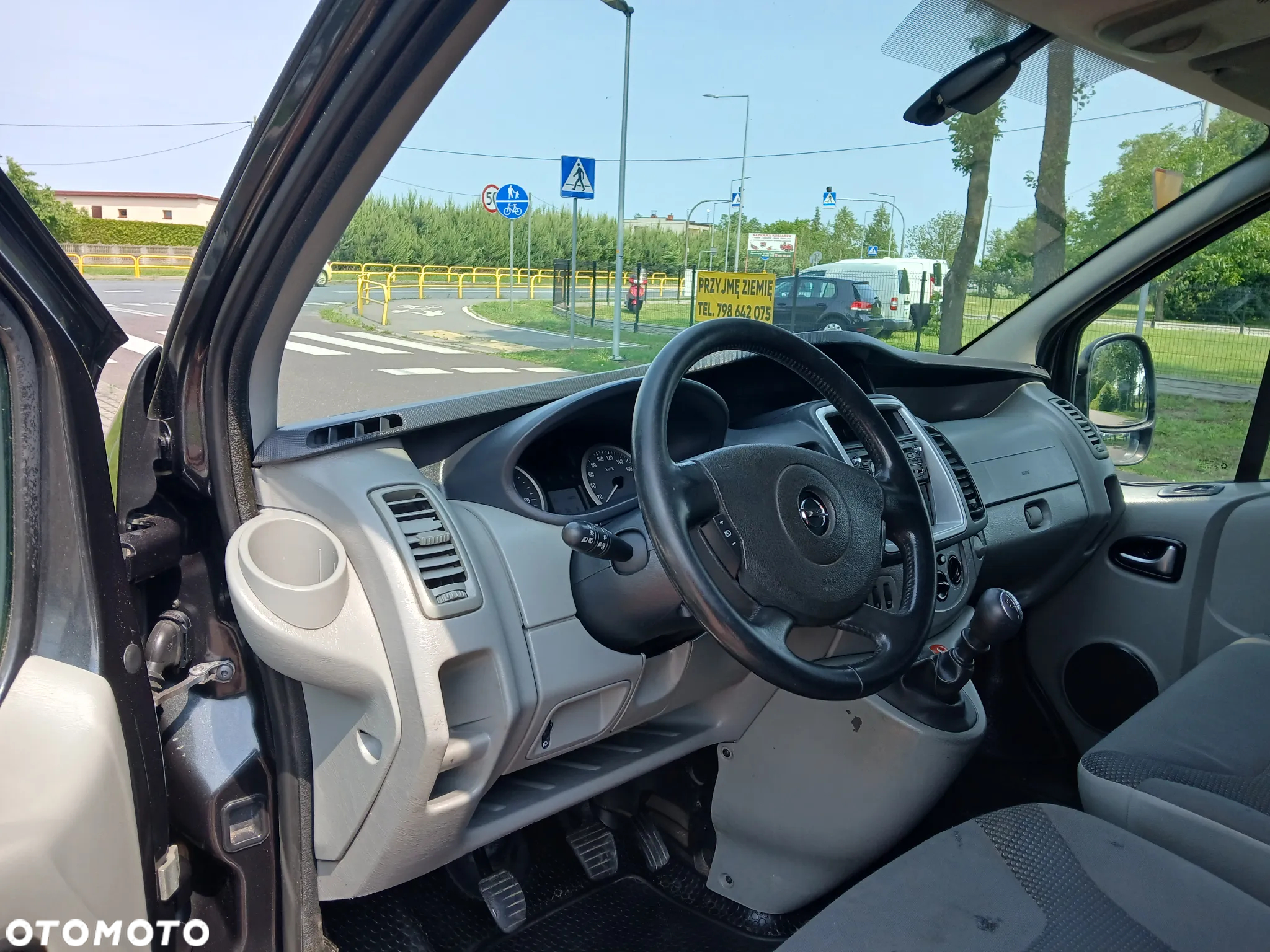 Opel VIVARO - 9