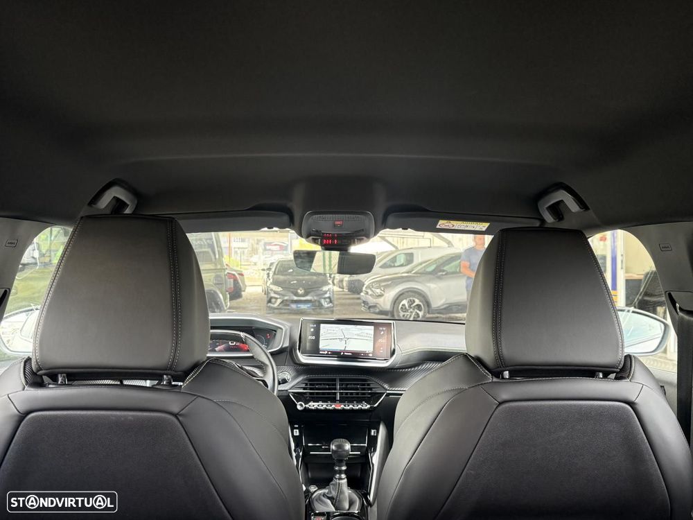 Peugeot 2008 1.2 PureTech GT - 47