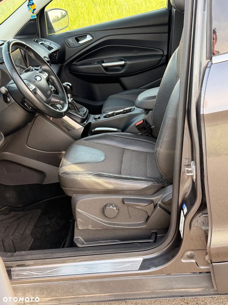 Ford Kuga 1.5 EcoBoost 2x4 SYNC - 39