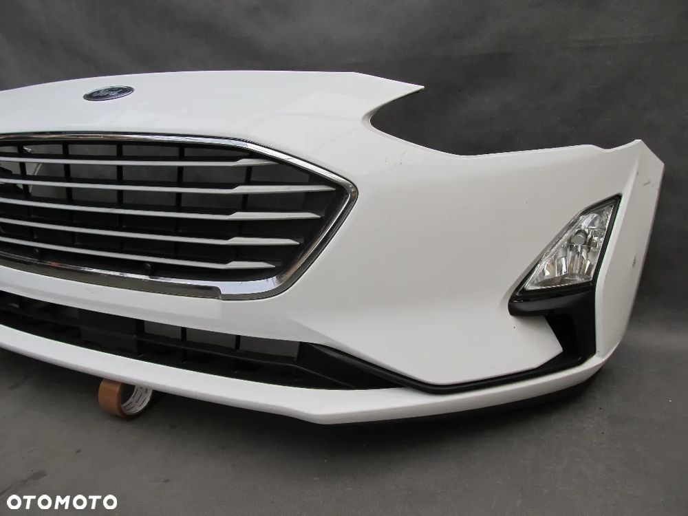 Zderzak przedni Ford Focus MK4 18 - 22 Frozen White - 10