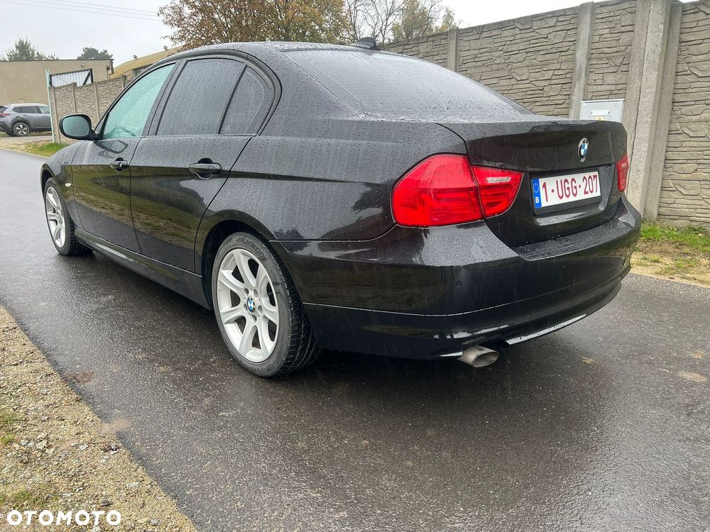 BMW Seria 3 318d DPF Edition Exclusive - 7