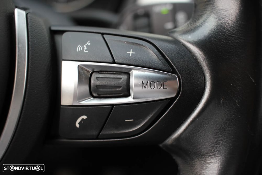 BMW X1 16 d sDrive Pack M - 23