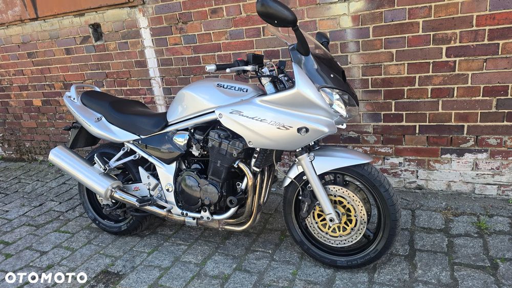 Suzuki Bandit - 28