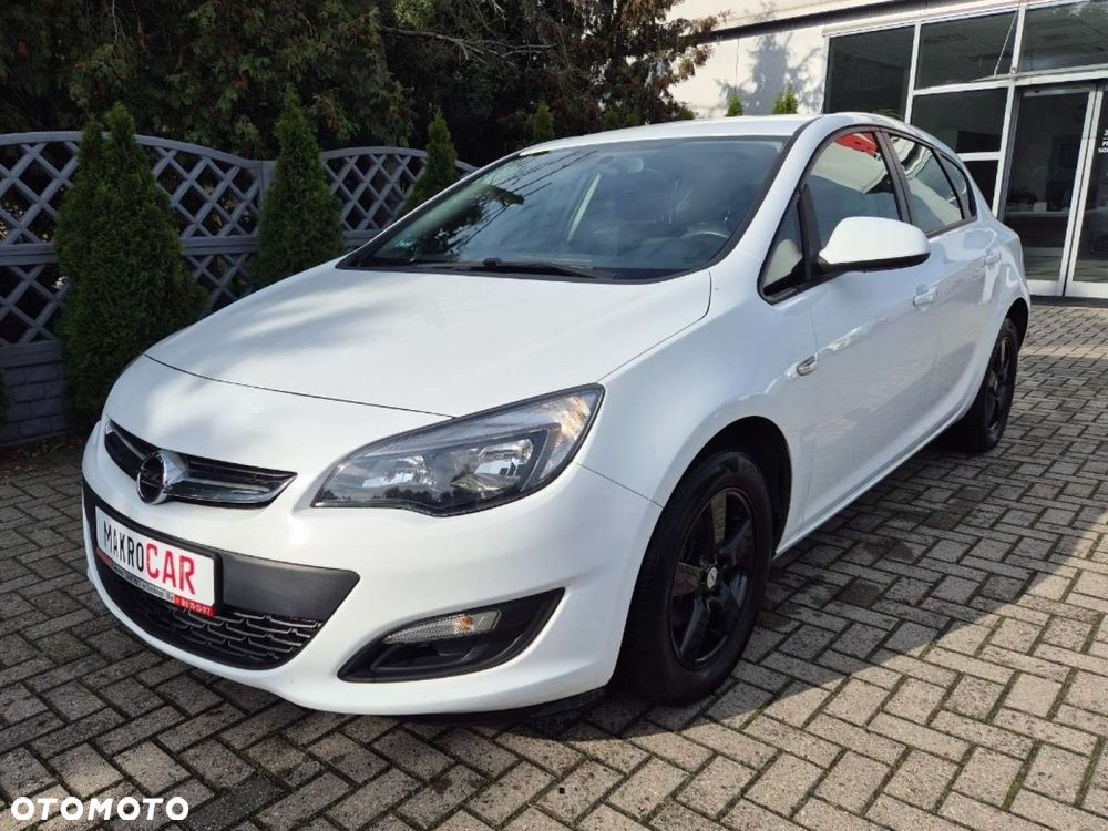 Opel Astra - 1