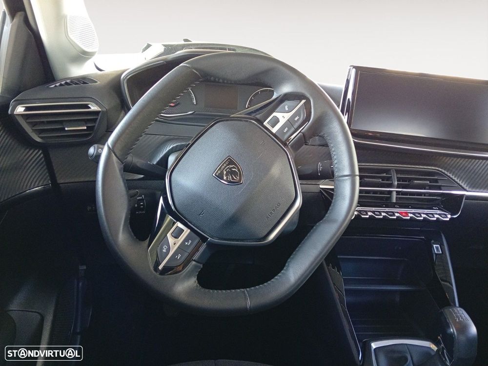 Peugeot 208 1.2 PureTech Active - 12