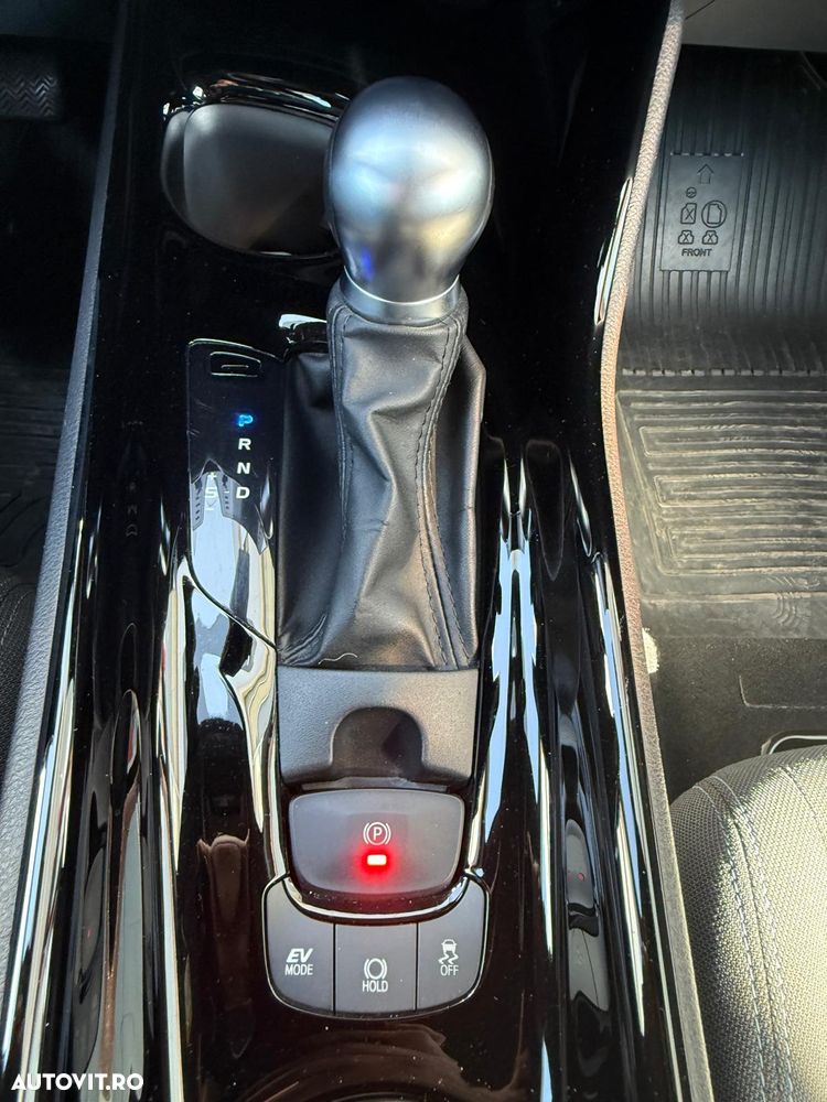 Toyota C-HR 2.0 HSD 184 CP 4x2 CVT C-ult Style - 14