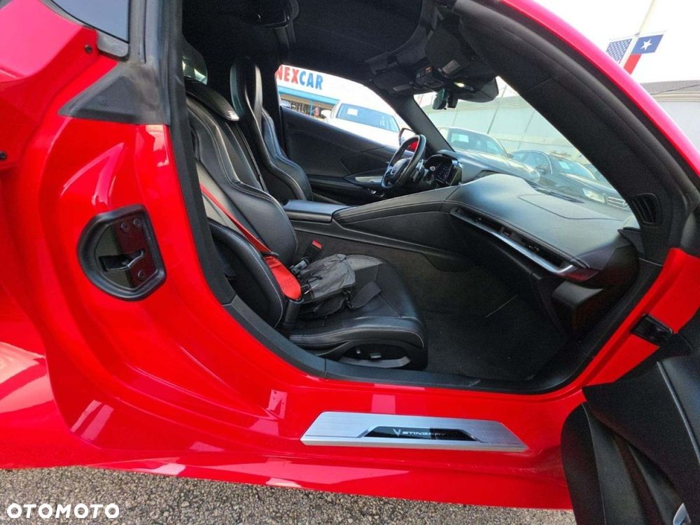 Chevrolet Corvette - 8