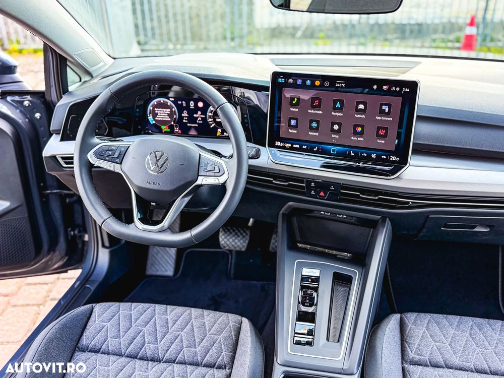 Volkswagen Golf 1.5 eTSI MHEV 150CP DSG Style - 10