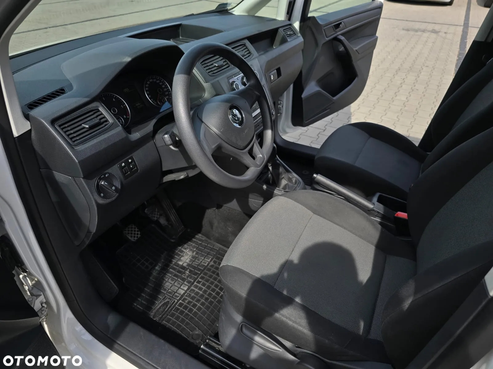 Volkswagen Caddy - 8