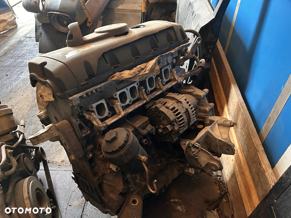 Silnik kompletny VW T5 2,5D