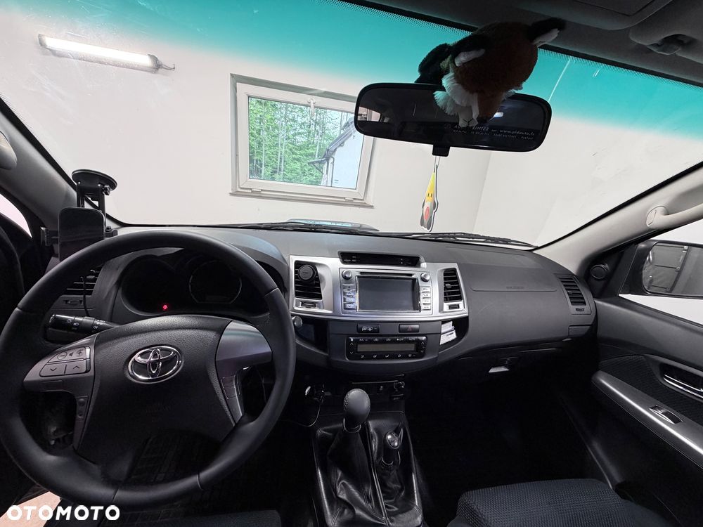 Toyota Hilux - 9