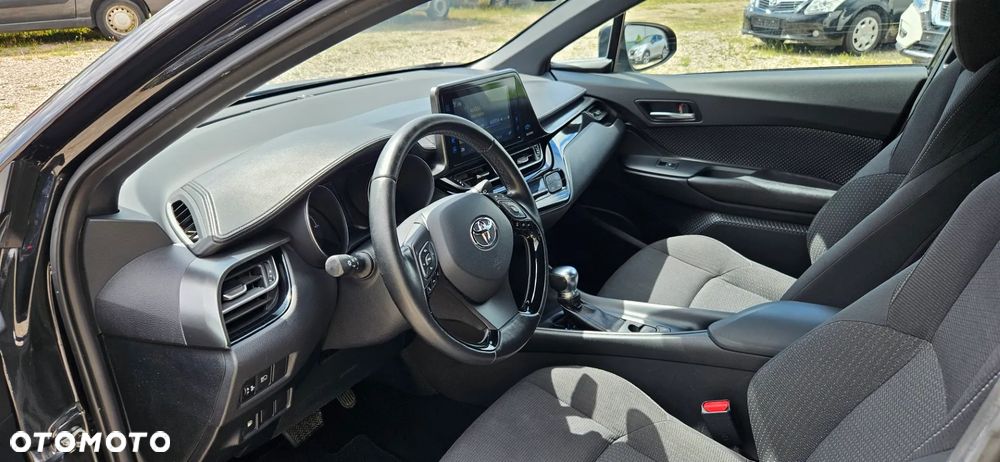 Toyota C-HR - 17