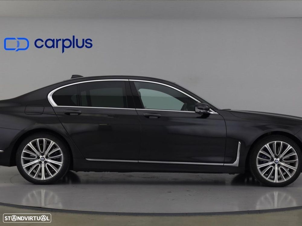 BMW 745 e iPerformance Pack M Auto - 8