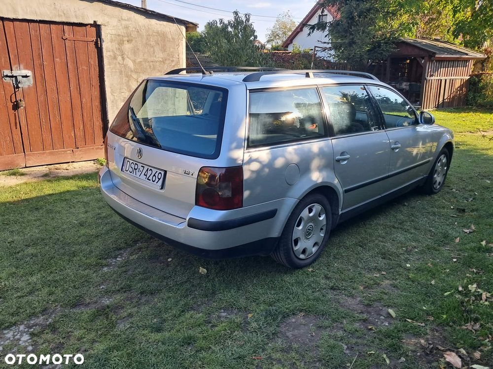 Volkswagen Passat - 10