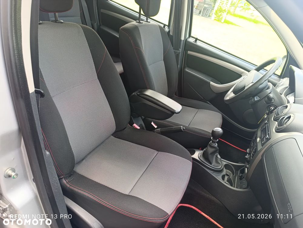 Dacia Duster 1.5 dCi Laureate - 16