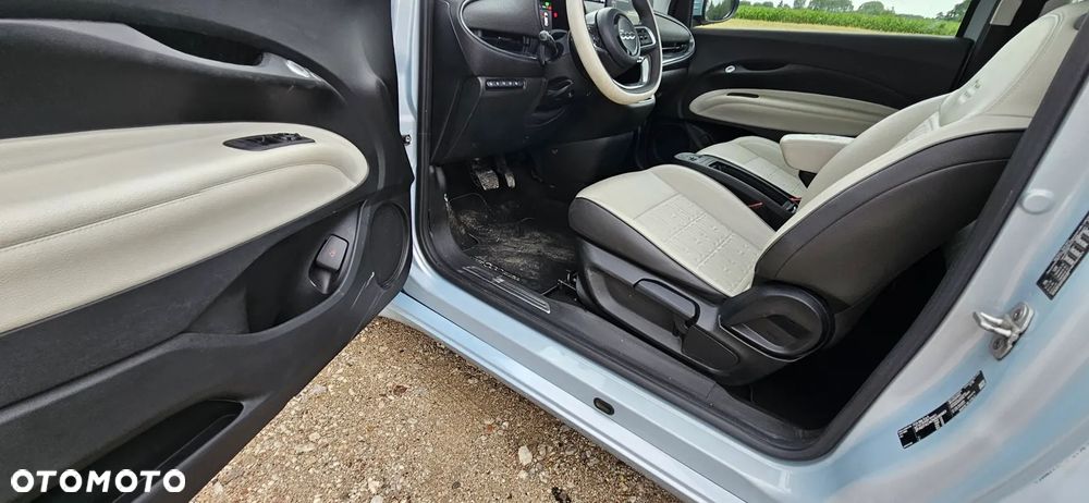 Fiat 500e - 9