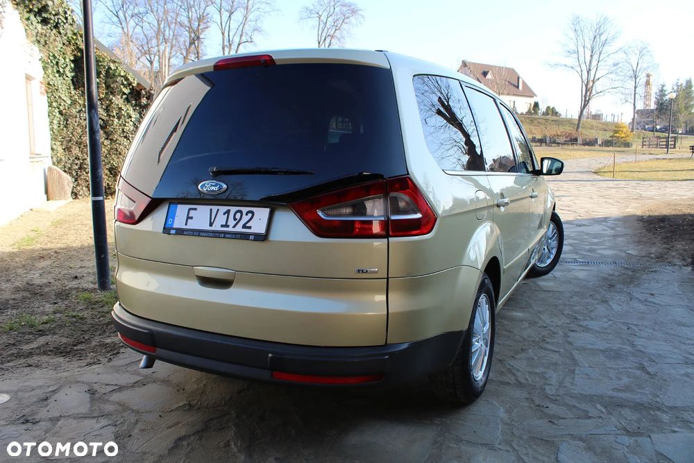 Ford Galaxy 1.8 TDCi Ghia - 2