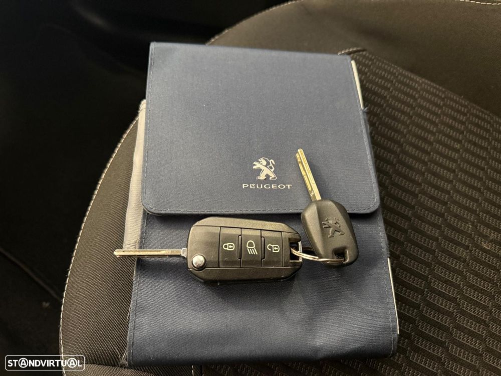 Peugeot 208 82 VTI Style - 9