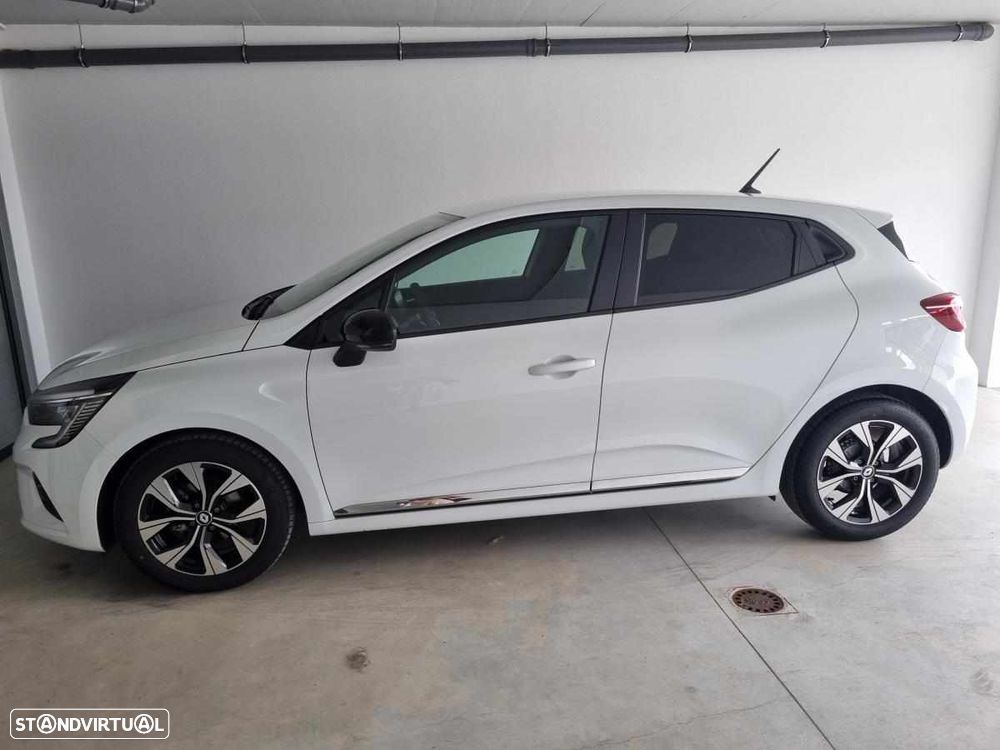 Renault Clio 1.0 TCe Evolution Bi-Fuel - 8