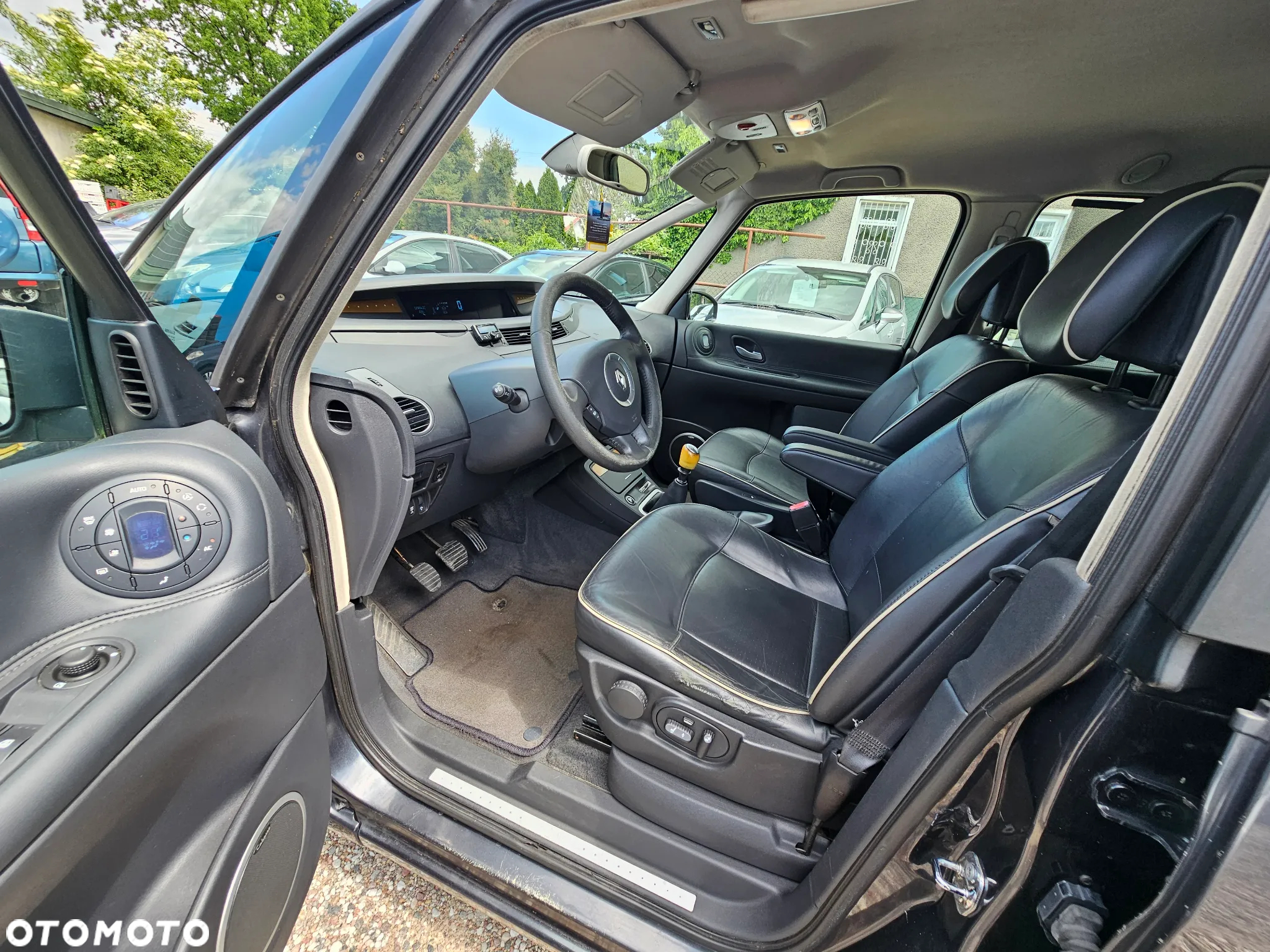 Renault Grand Espace 2.0 Initiale - 11