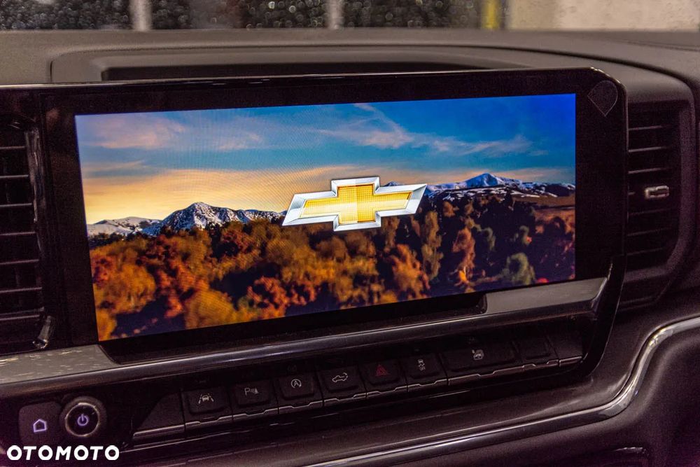 Chevrolet Silverado - 23