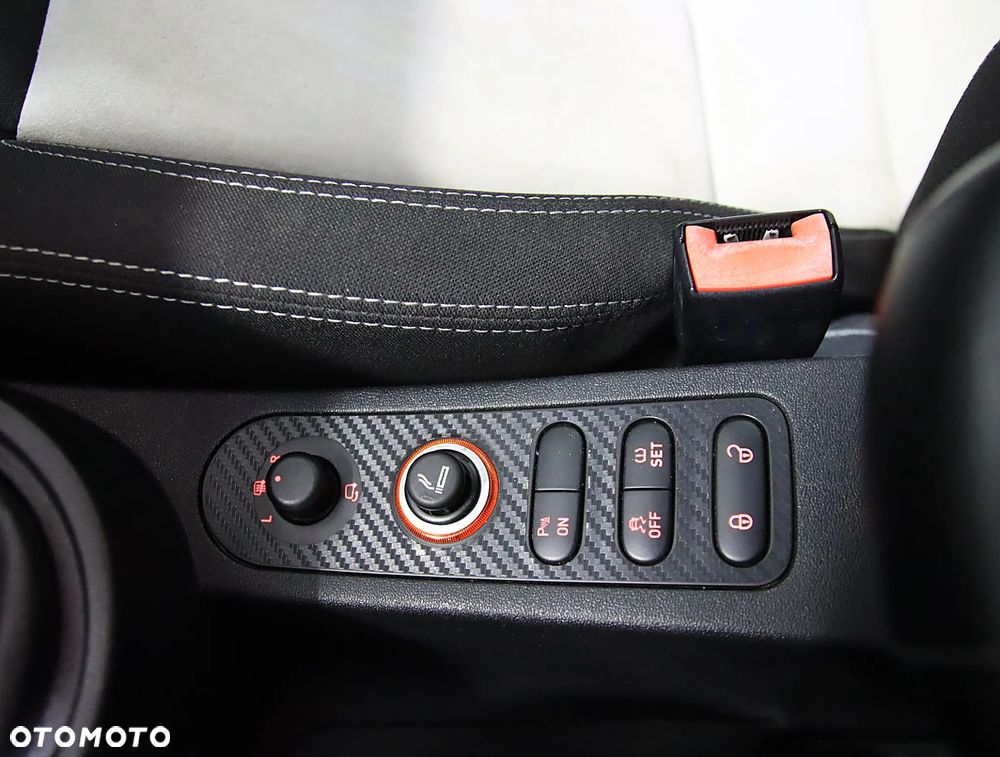 Seat Leon 2.0 TDI DPF FR - 25