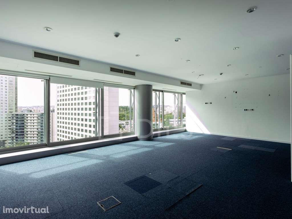 Escritório para arrendamento - José Malhoa 22, em Lisboa - Grande imagem: 4/30