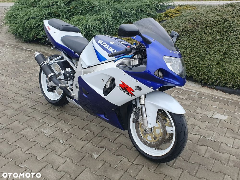 Suzuki GSX-R - 10