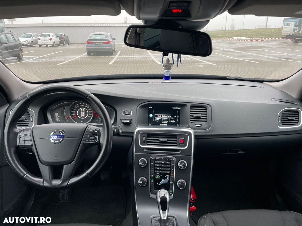 Volvo V60 D2 Kinetic - 9