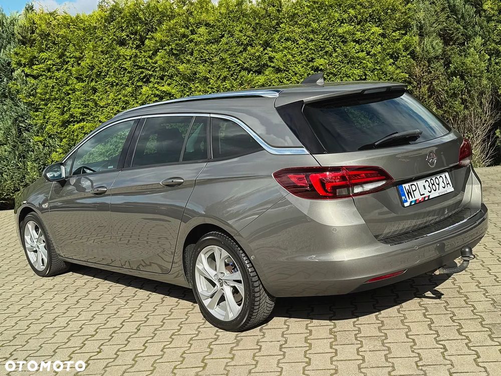 Opel Astra 1.6 D Start/Stop Innovation - 11