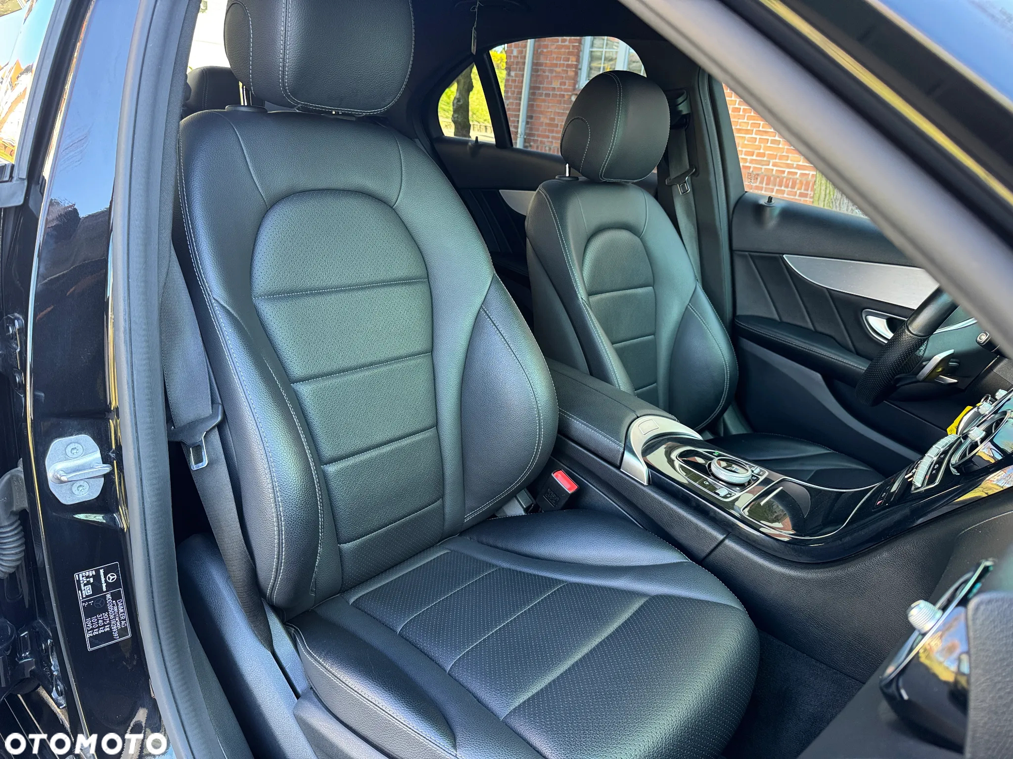 Mercedes-Benz Klasa C 180 (BlueTEC) d 7G-TRONIC AMG Line - 11