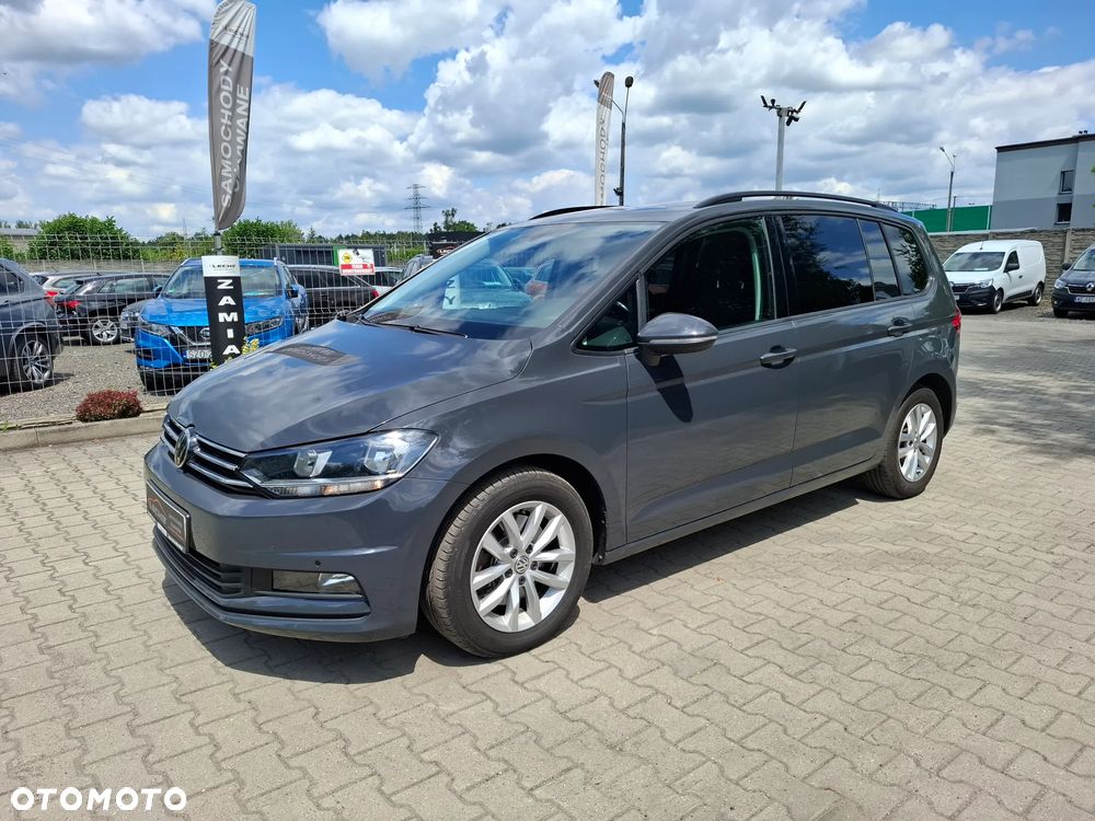 Volkswagen Touran - 6