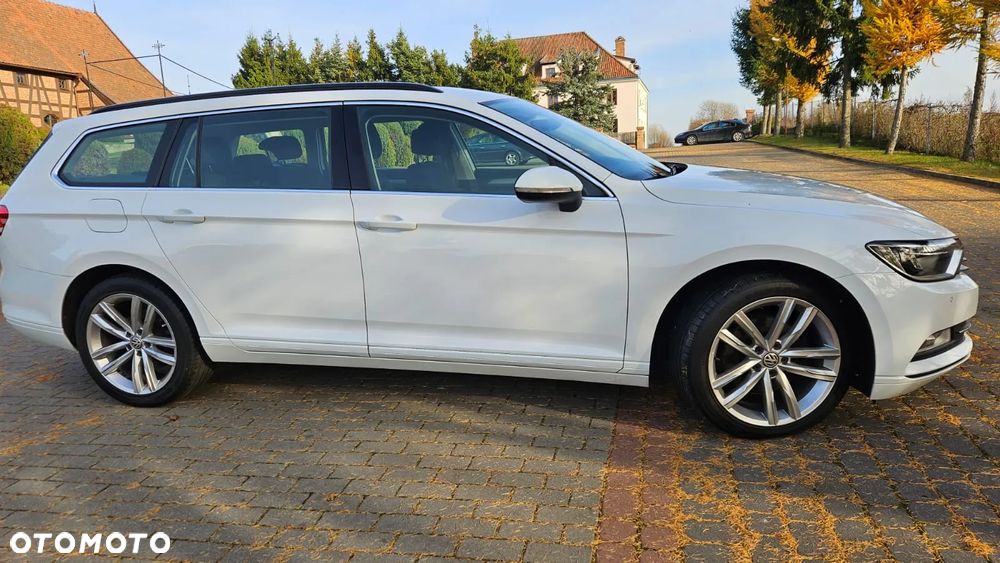 Volkswagen Passat Variant 2.0 TDI BMT Comfortline - 11