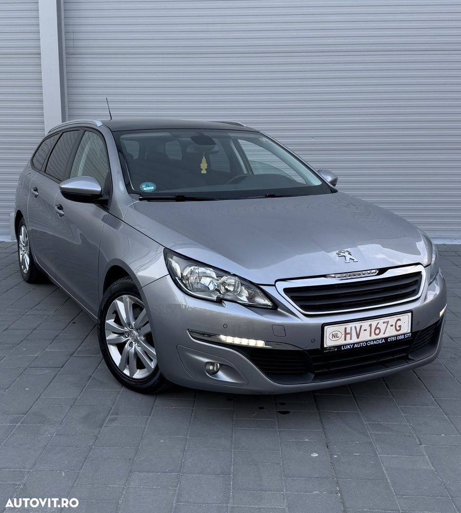 Peugeot 308 - 13