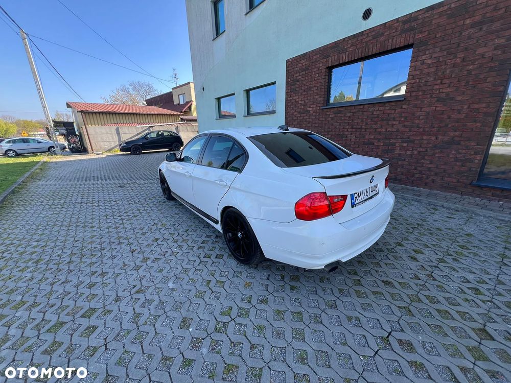 BMW Seria 3 318i - 19