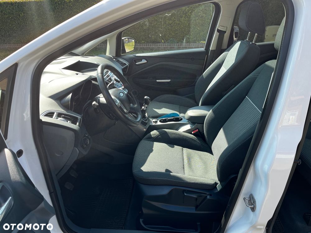 Ford Grand C-MAX 1.0 EcoBoost Start-Stopp-System Titanium - 15