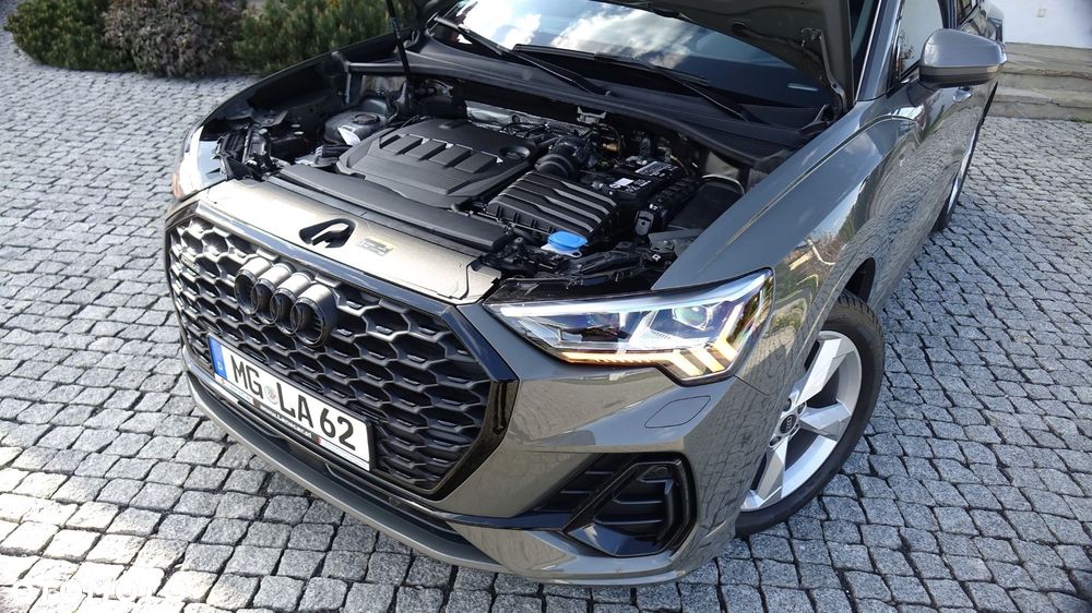 Audi Q3 Sportback - 19