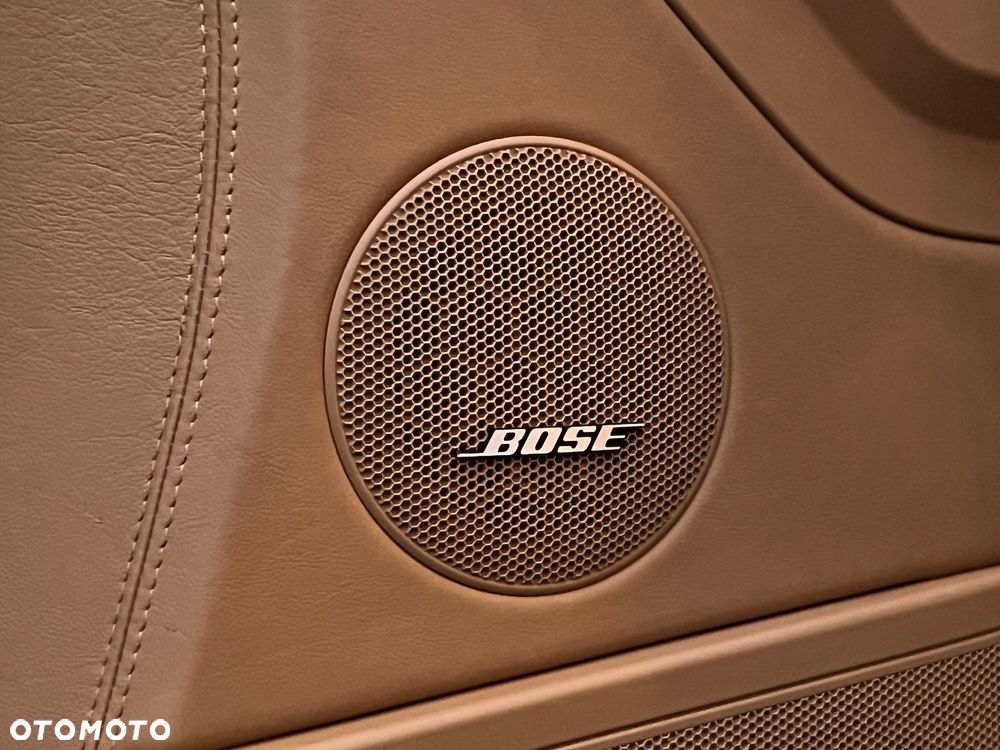 Porsche Cayenne - 18