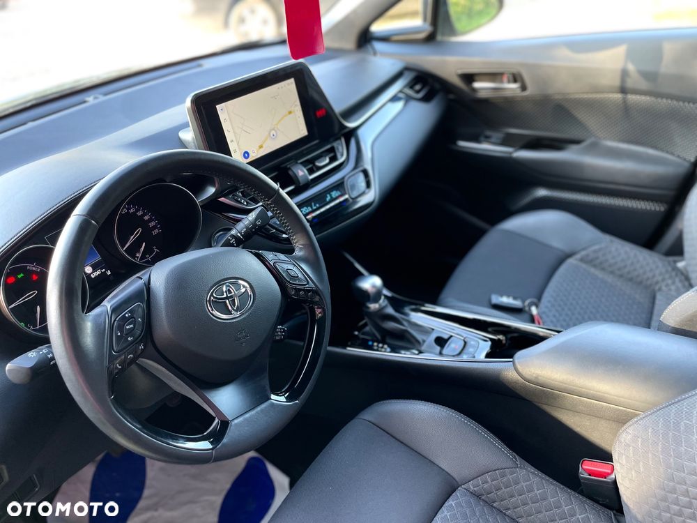 Toyota C-HR 2.0 Business-Edition - 9