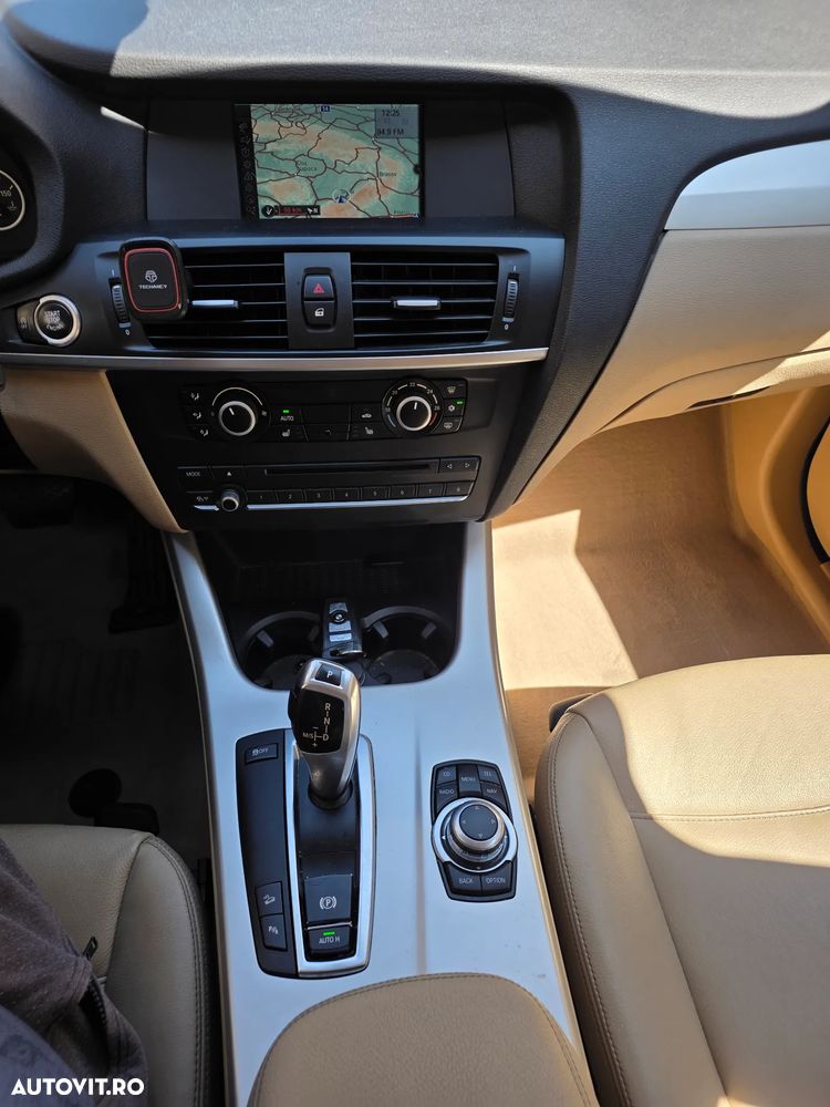 BMW X3 xDrive20d Aut. - 11