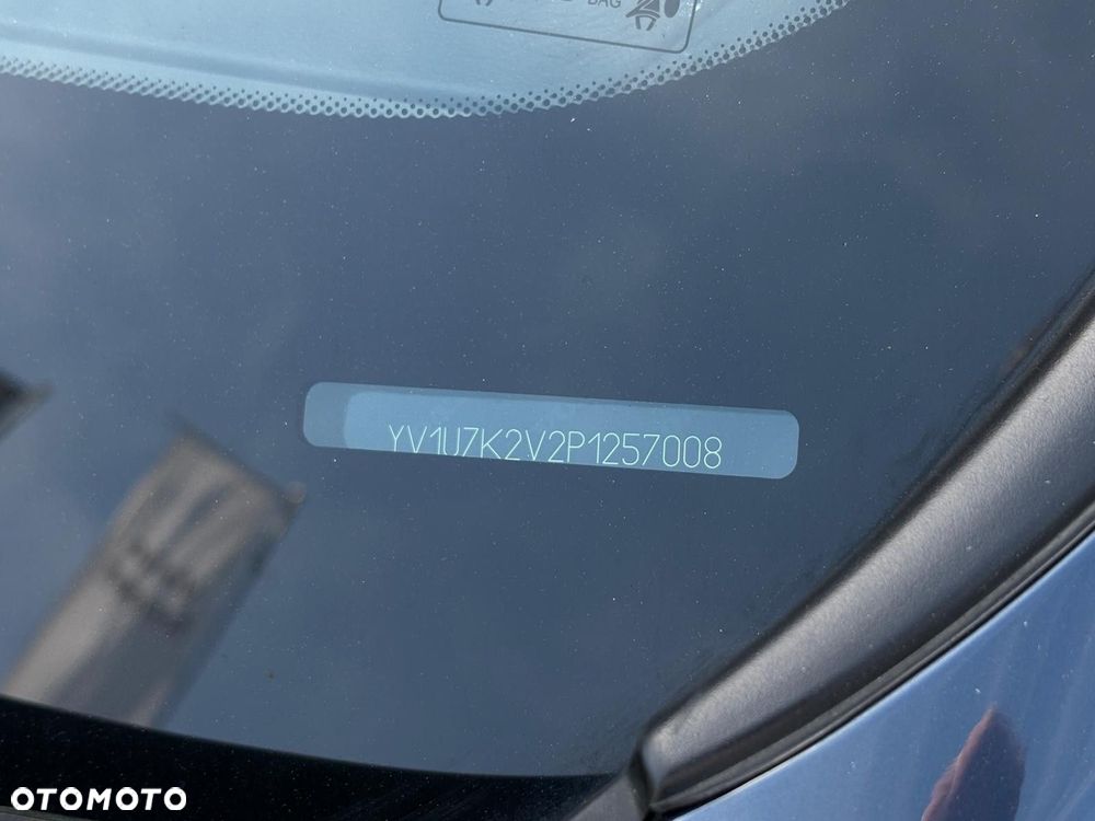 Volvo XC 60 - 40
