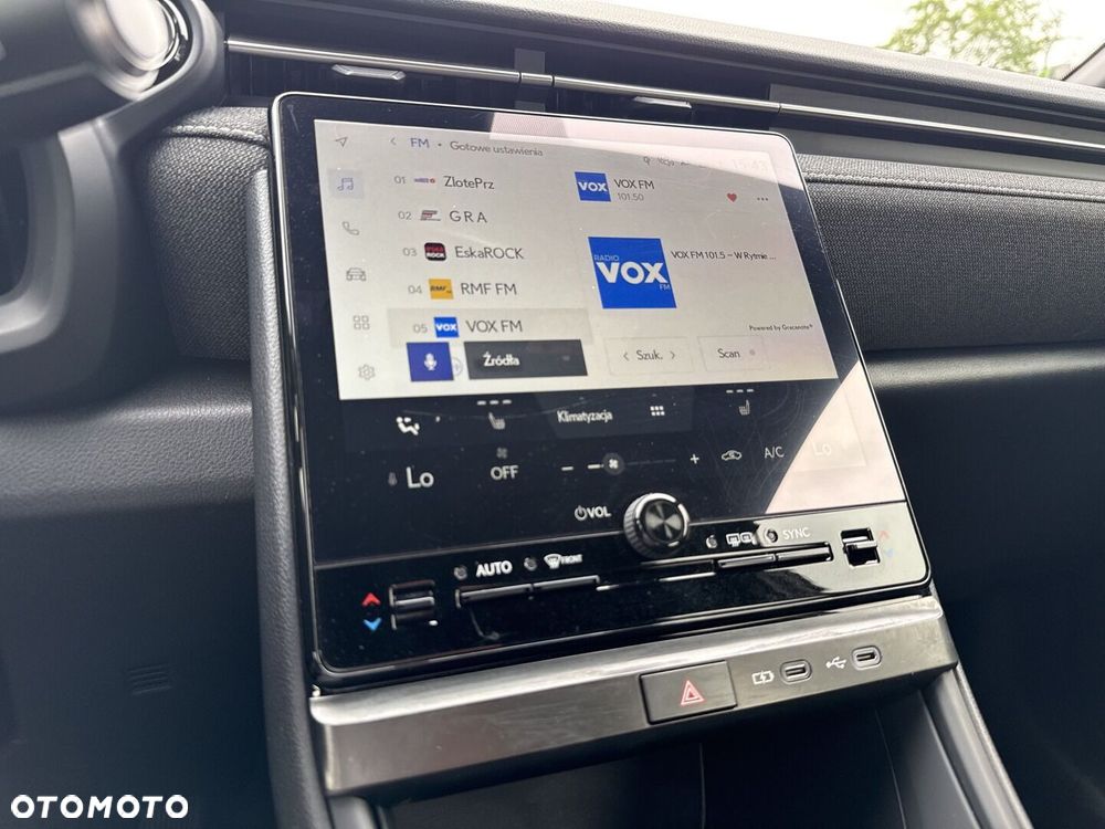 Lexus LBX 1.5 Hybrid - 20
