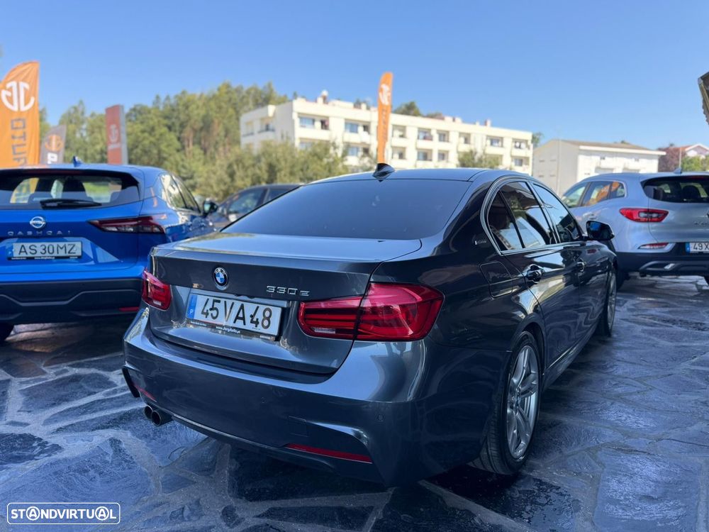 BMW 330 - 6