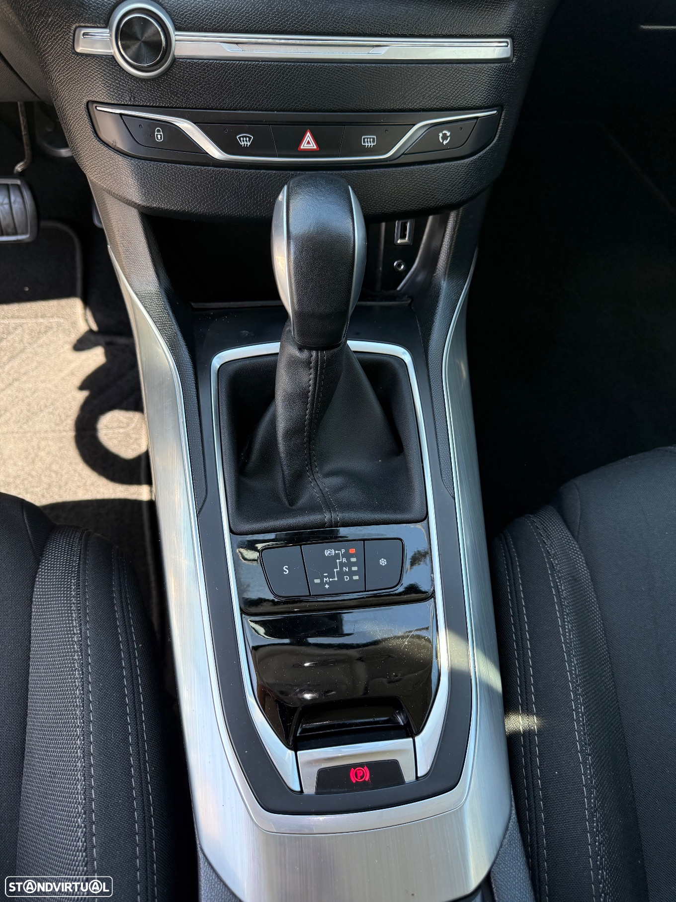 Peugeot 308 SW 1.6 BlueHDi Allure J17 EAT6 - 22