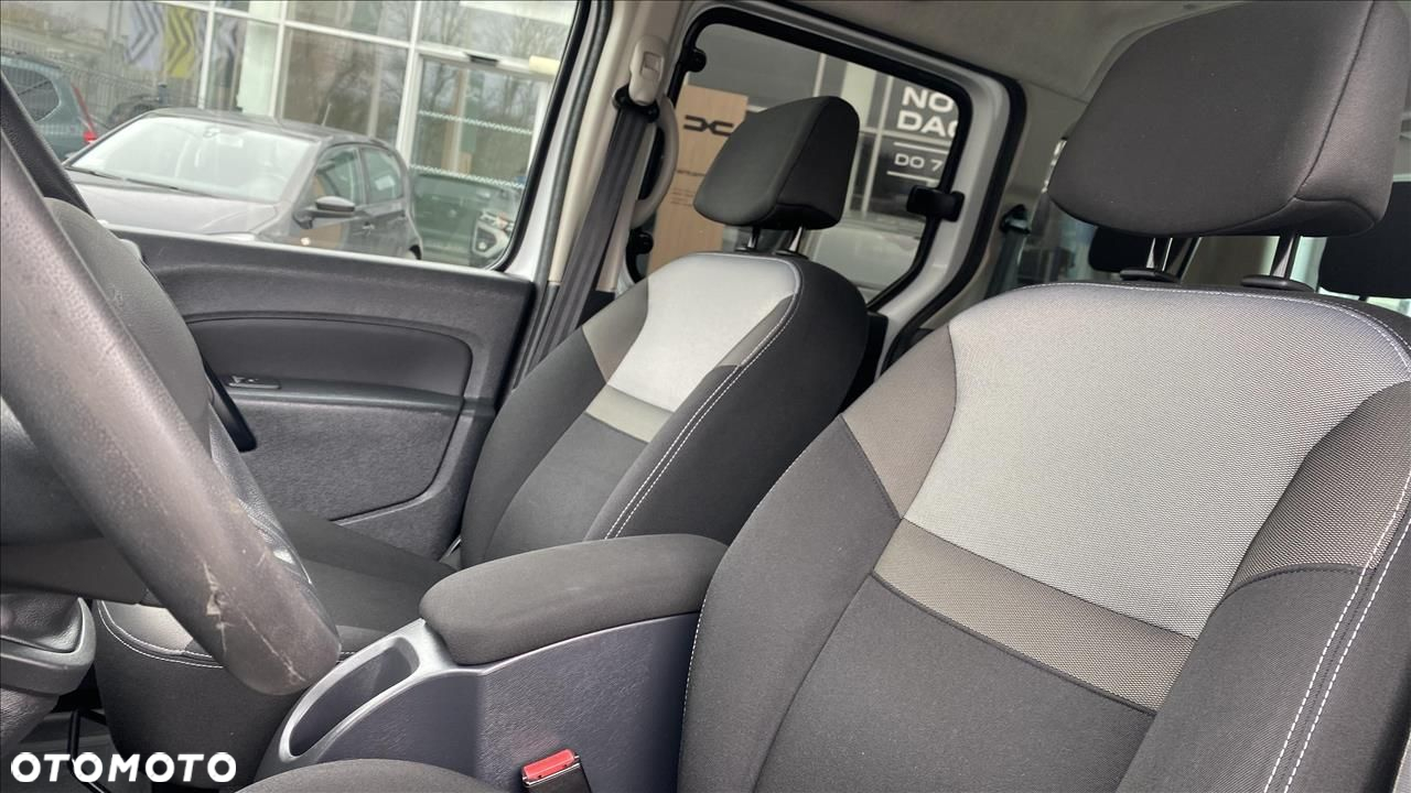 Renault Kangoo 1.5 dCi Zen Eu6 - 11